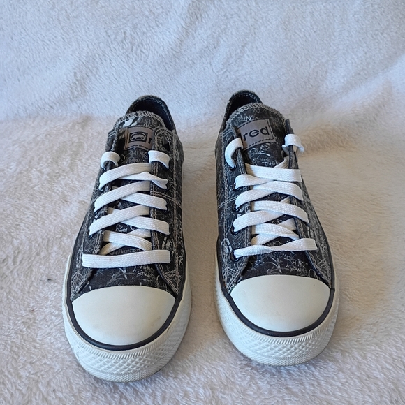 Red Marc Ecko Rumor fashion sneakers size 6 for women - Picture 5 of 13